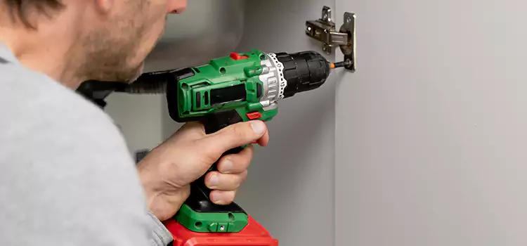 Commercial Door Hinge Repair Levittown