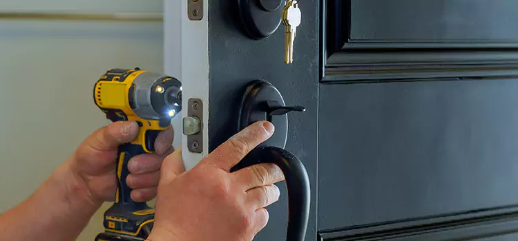 Commercial Door Lock Installation Levittown