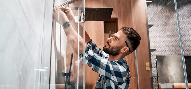 Replace Shower Doors with Frameless Levittown