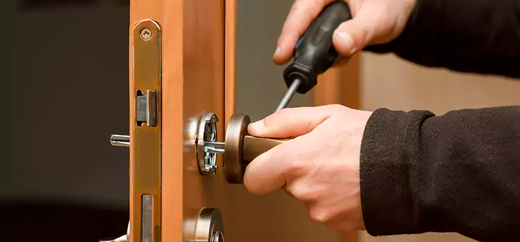 Semi Truck Locksmith Levittown