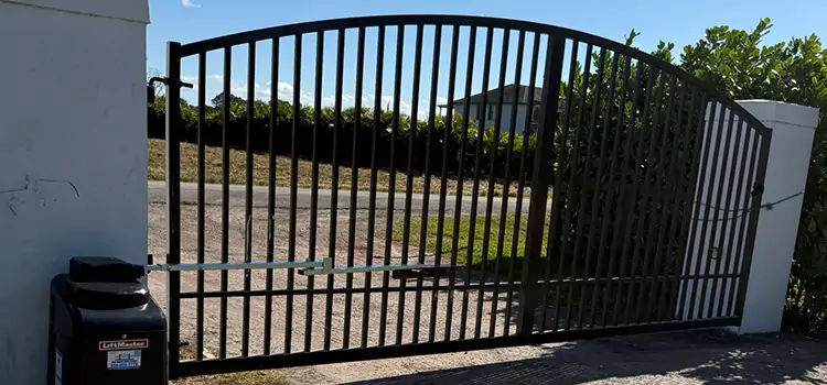 Driveway Fence Repair Levittown